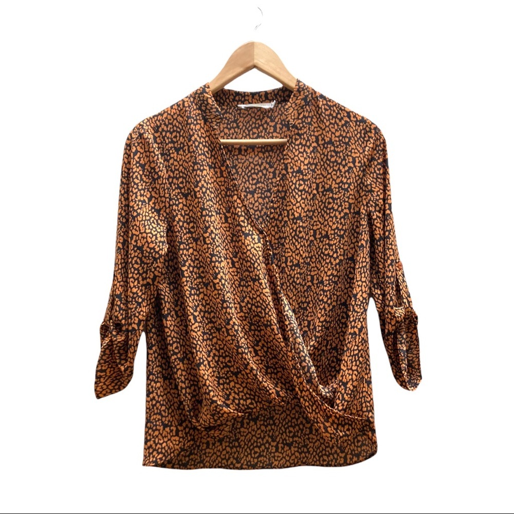 Women’s All in Favor blouse size Small